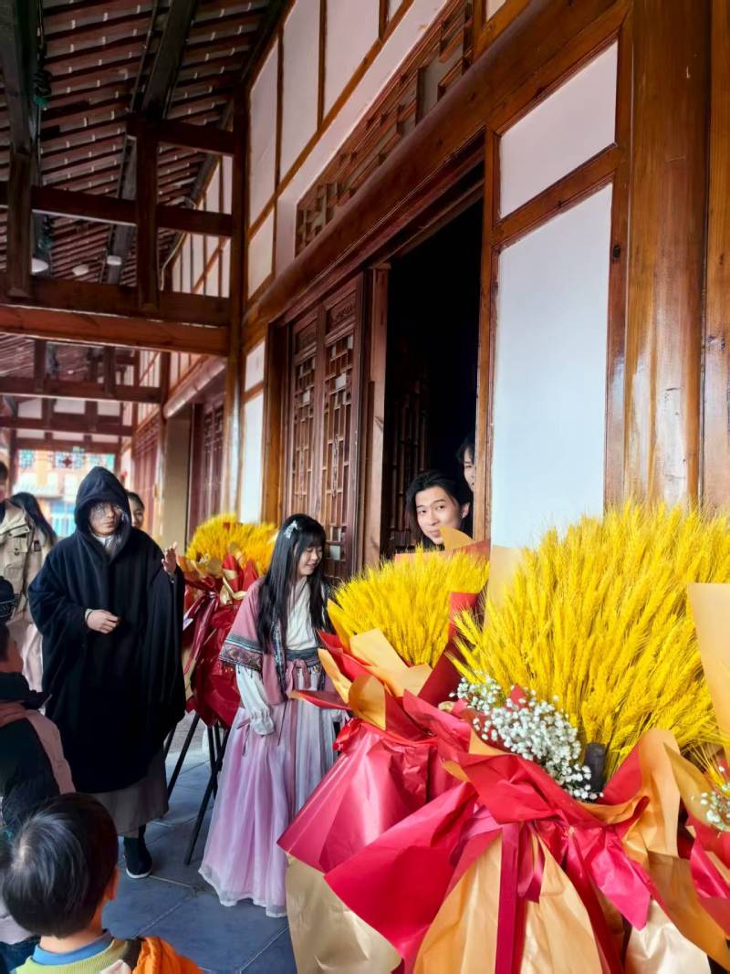 沉浸赋能：峨眉山景区演艺的差异化突围之路